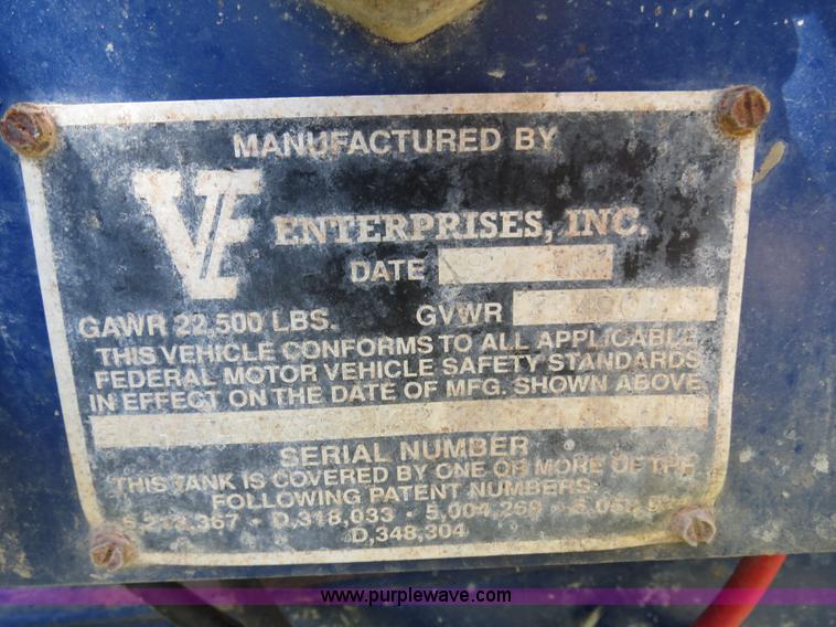 image for item B2363 2005 V.E. Enterprises flat top liquid storage/frac tank