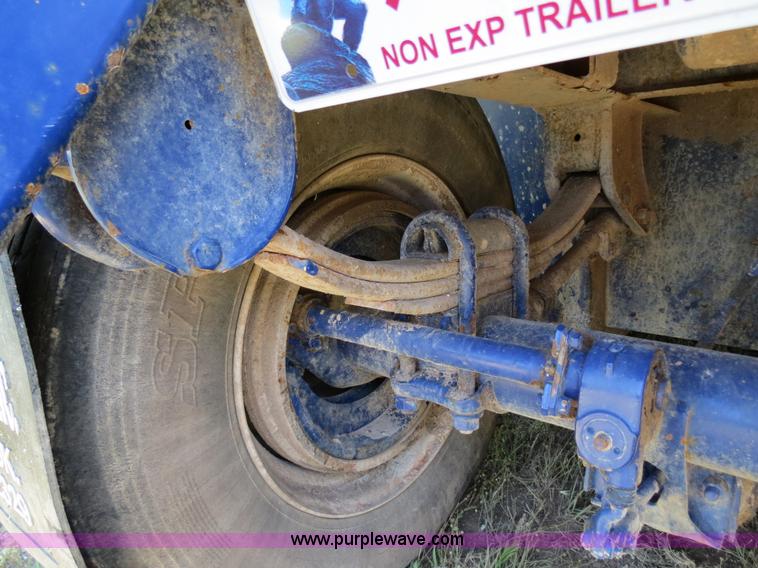 image for item B2364 2005 V.E. Enterprises flat top liquid storage/frac tank