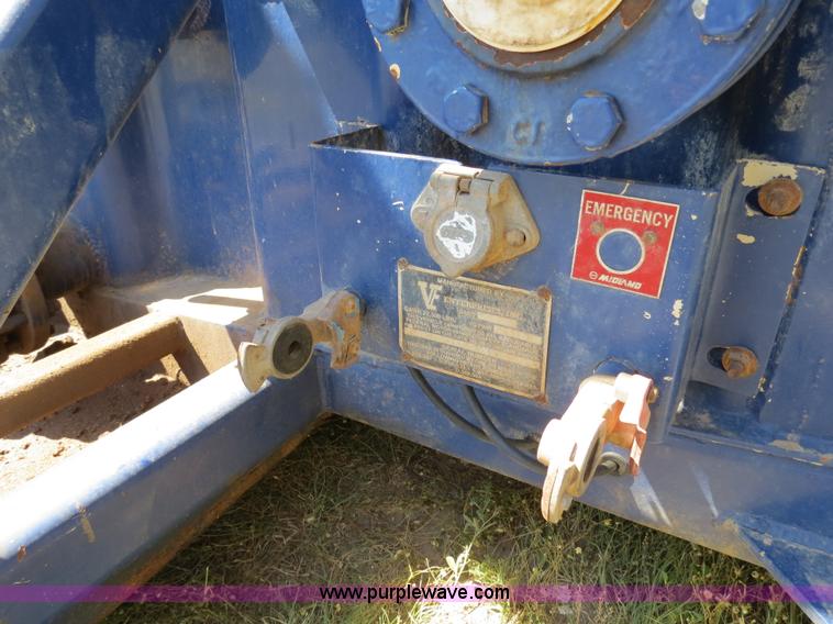 image for item B2364 2005 V.E. Enterprises flat top liquid storage/frac tank