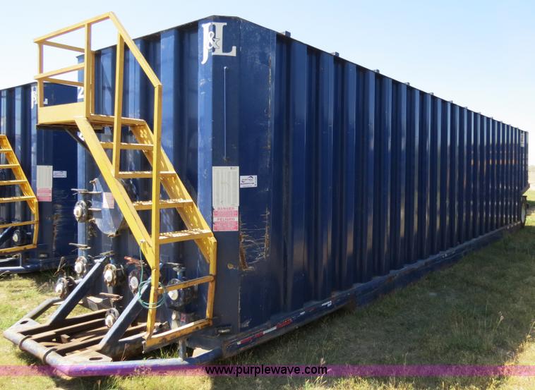 image for item B2365 2005 V.E. Enterprises flat top liquid storage/frac tank