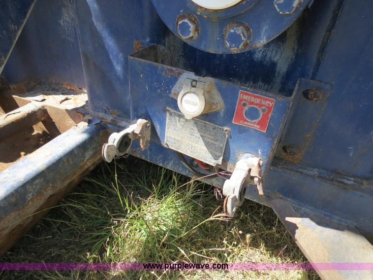 image for item B2365 2005 V.E. Enterprises flat top liquid storage/frac tank