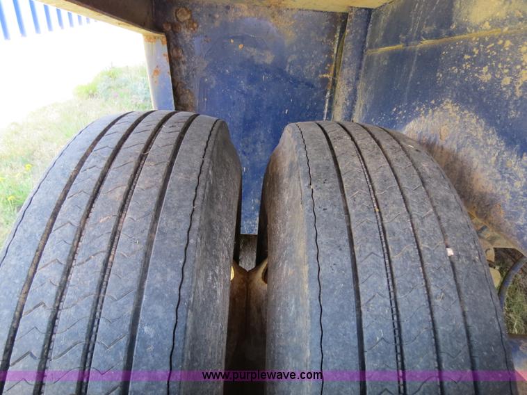 image for item B2365 2005 V.E. Enterprises flat top liquid storage/frac tank