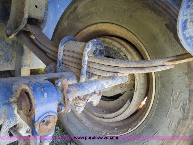 image for item B2365 2005 V.E. Enterprises flat top liquid storage/frac tank