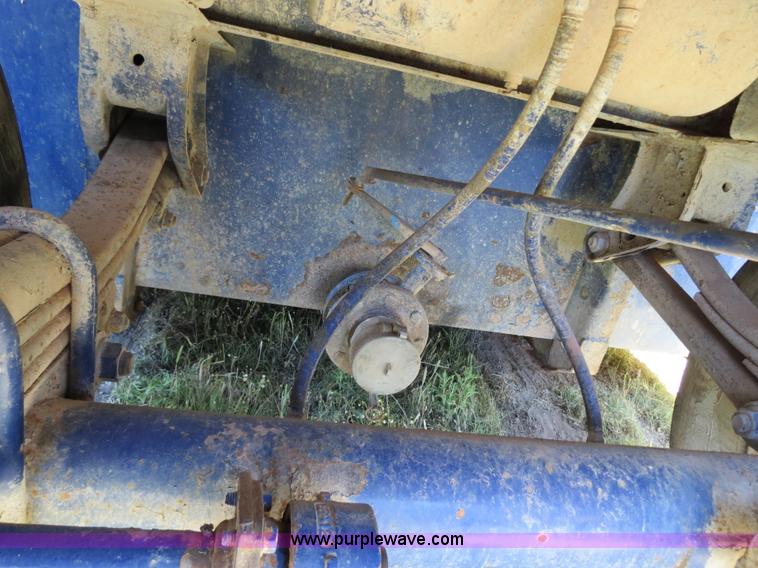 image for item B2365 2005 V.E. Enterprises flat top liquid storage/frac tank