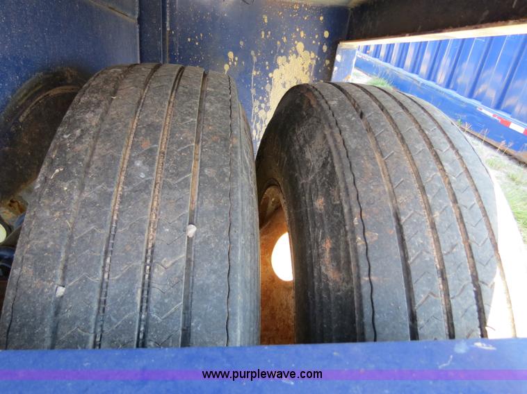 image for item B2367 2005 V.E. Enterprises flat top liquid storage/frac tank