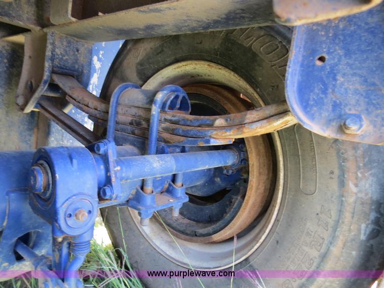 image for item B2367 2005 V.E. Enterprises flat top liquid storage/frac tank