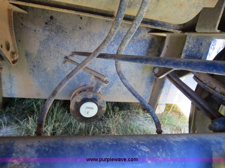 image for item B2367 2005 V.E. Enterprises flat top liquid storage/frac tank