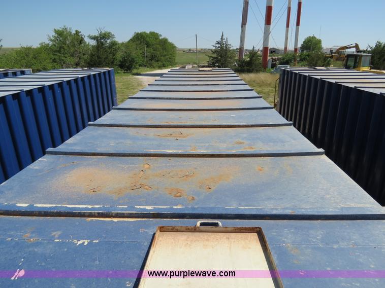 image for item B2367 2005 V.E. Enterprises flat top liquid storage/frac tank