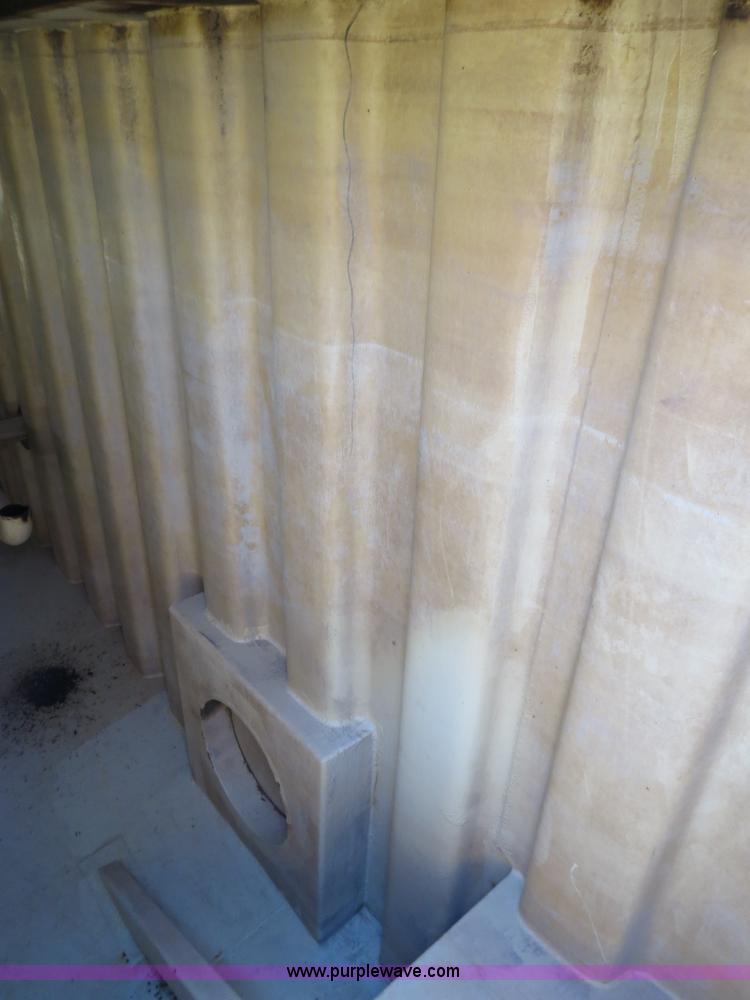 image for item B2367 2005 V.E. Enterprises flat top liquid storage/frac tank