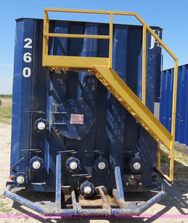 image for item B2368 2005 V.E. Enterprises flat top liquid storage/frac tank