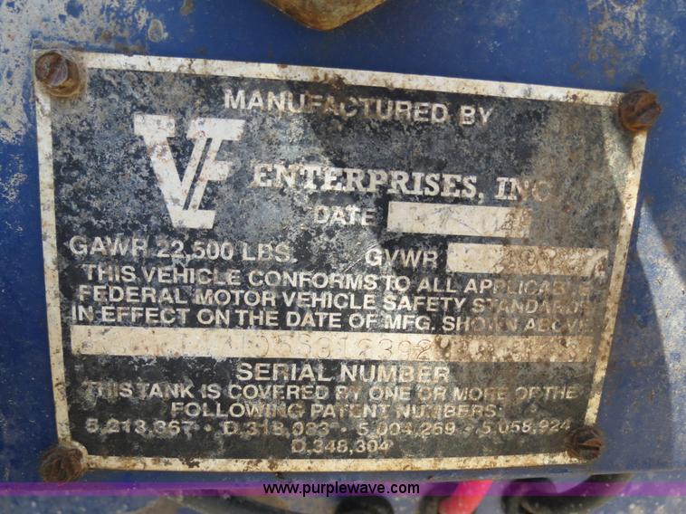 image for item B2368 2005 V.E. Enterprises flat top liquid storage/frac tank