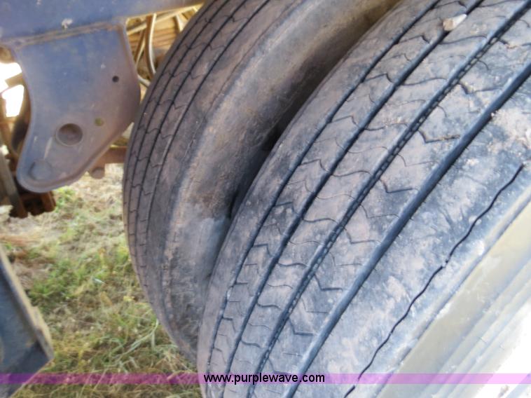 image for item B2368 2005 V.E. Enterprises flat top liquid storage/frac tank