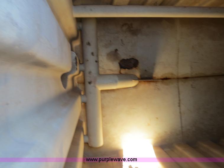 image for item B2368 2005 V.E. Enterprises flat top liquid storage/frac tank