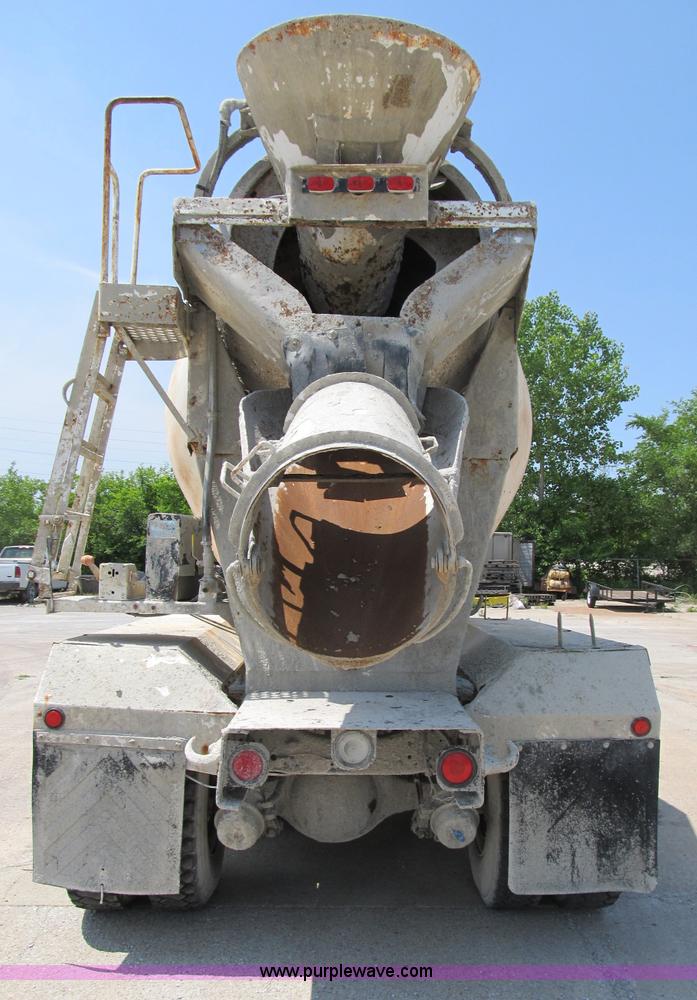 image for item B2710 1995 Ford LT8000 mixer truck