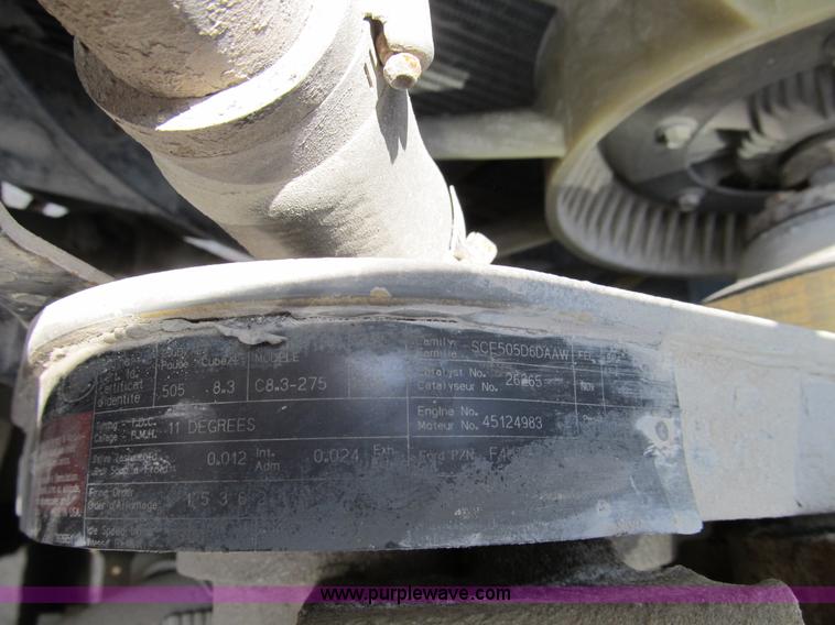 image for item B2710 1995 Ford LT8000 mixer truck