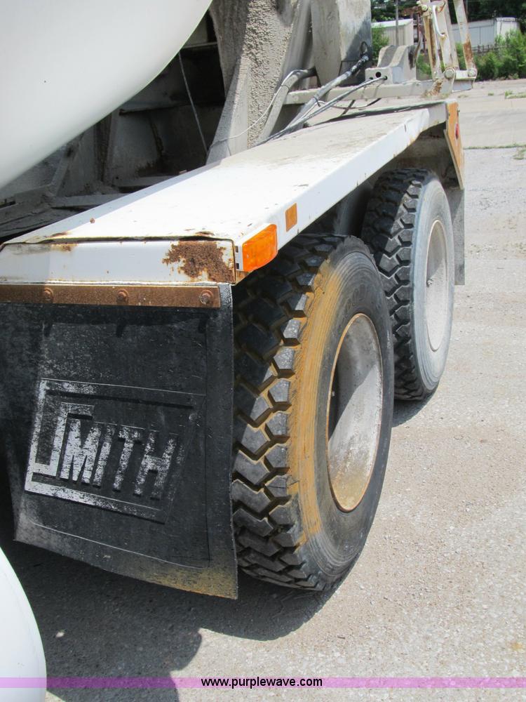 image for item B2711 1994 Ford LT8000 mixer truck