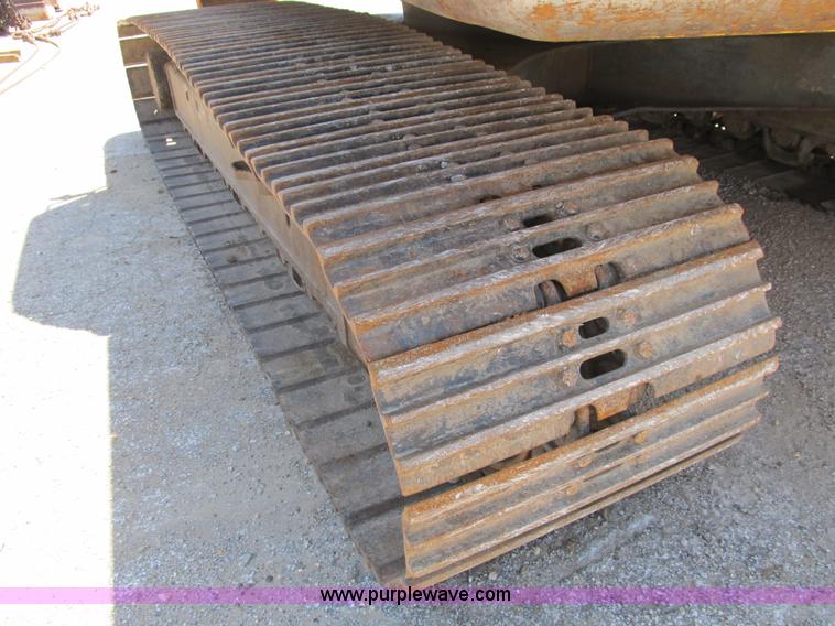 image for item B2715 1999 Komatsu PC220LC-6LE excavator