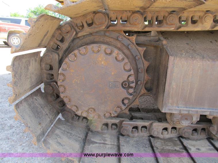 image for item B2715 1999 Komatsu PC220LC-6LE excavator