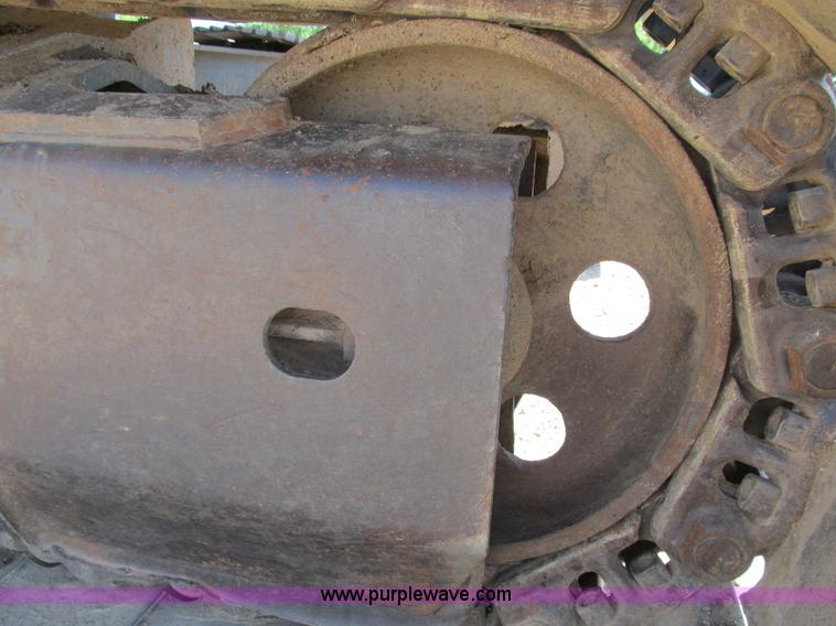 image for item B2715 1999 Komatsu PC220LC-6LE excavator