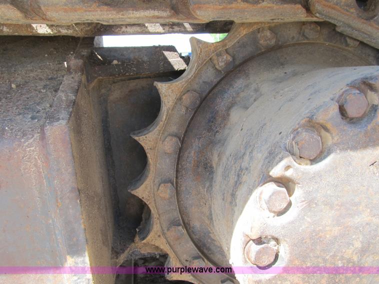 image for item B2715 1999 Komatsu PC220LC-6LE excavator