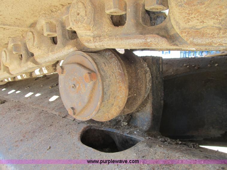 image for item B2715 1999 Komatsu PC220LC-6LE excavator