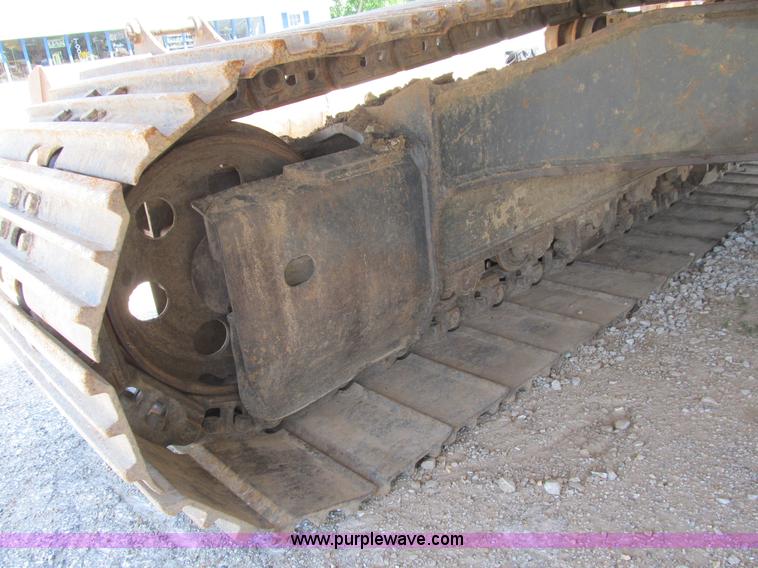 image for item B2715 1999 Komatsu PC220LC-6LE excavator