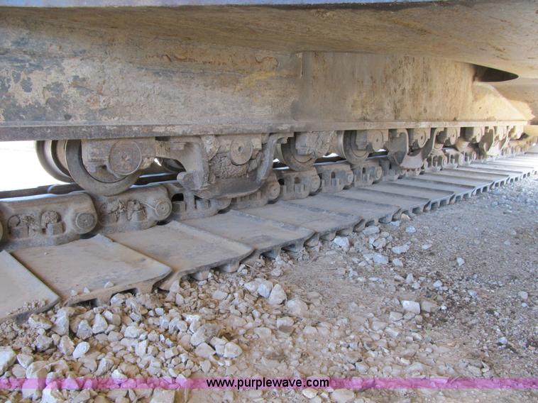 image for item B2715 1999 Komatsu PC220LC-6LE excavator