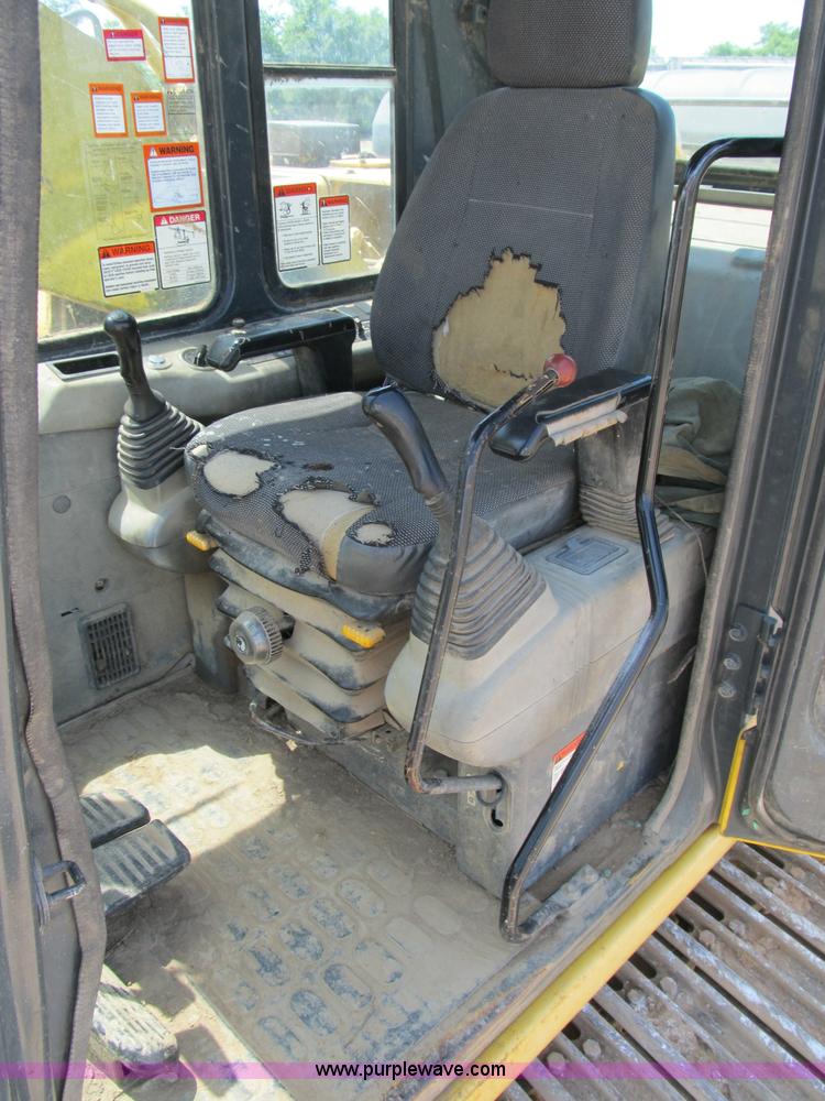image for item B2715 1999 Komatsu PC220LC-6LE excavator