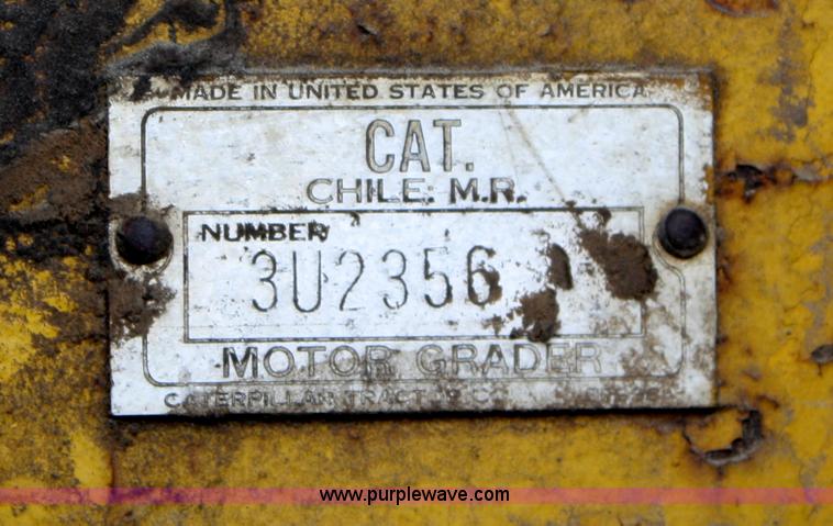 image for item B6608 1950 Caterpillar 112 motor grader