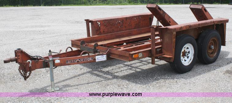 image for item B6683 1978 Ditch Witch T6 tandem axle trailer