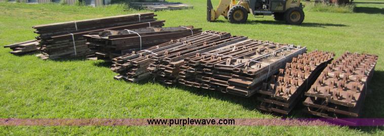 image for item B9120 Concrete forms