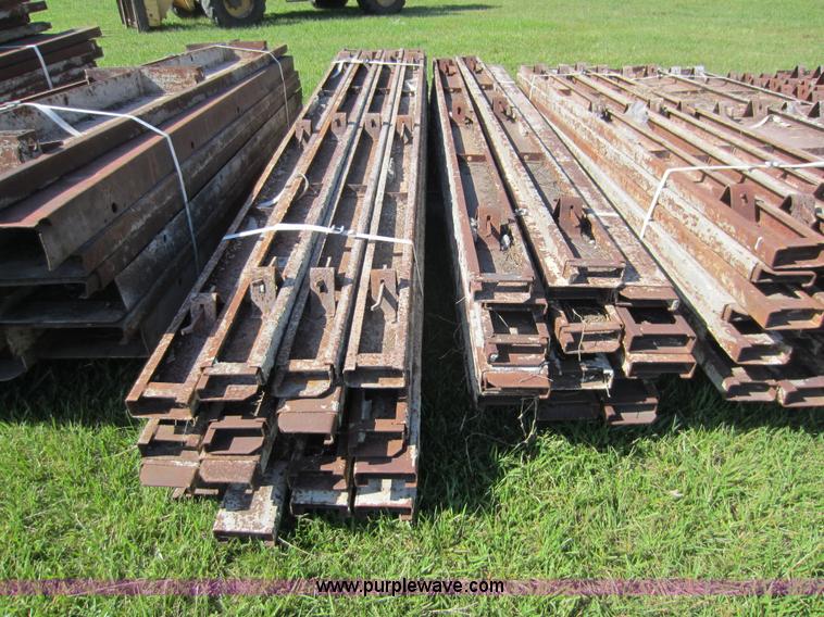 image for item B9120 Concrete forms