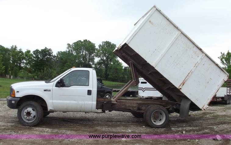 image for item C2091 1999 Ford F450 XL Super Duty dump truck