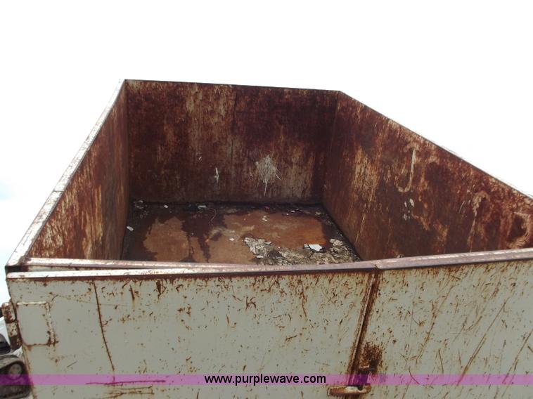 image for item C2091 1999 Ford F450 XL Super Duty dump truck