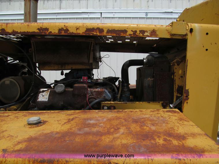 image for item C2146 1988 Vermeer T650 trencher