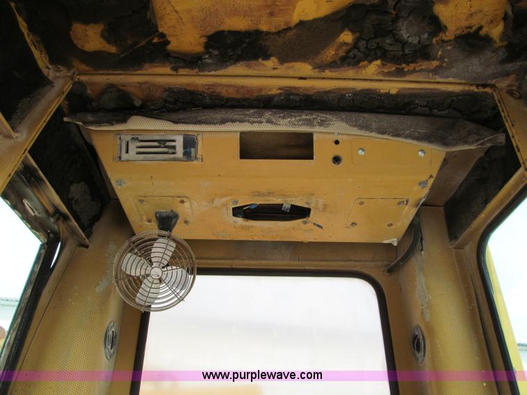 image for item C2146 1988 Vermeer T650 trencher