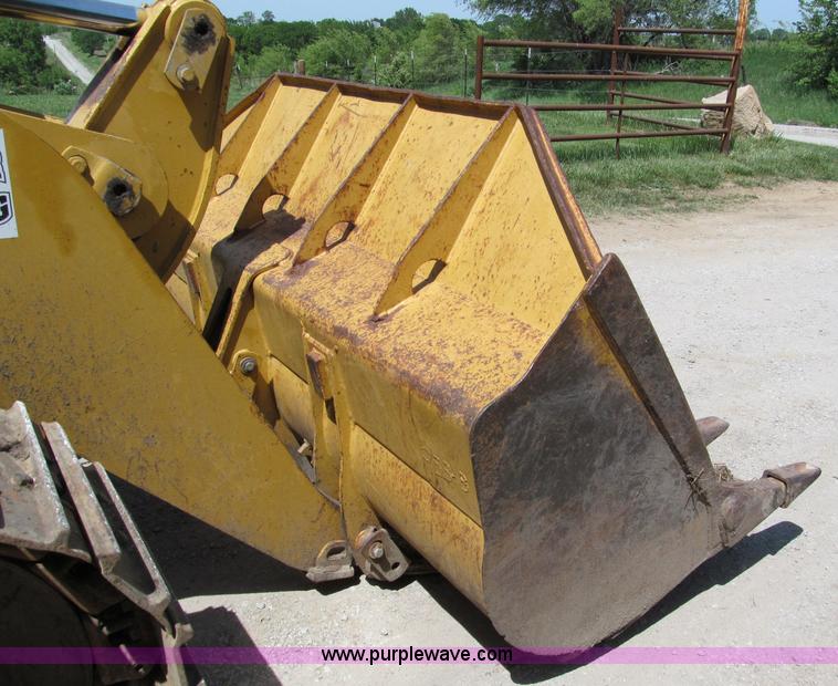image for item C2171 1993 Caterpillar 953B track loader
