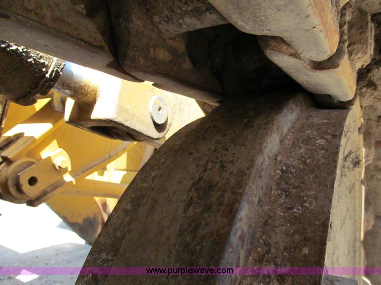 image for item C2171 1993 Caterpillar 953B track loader