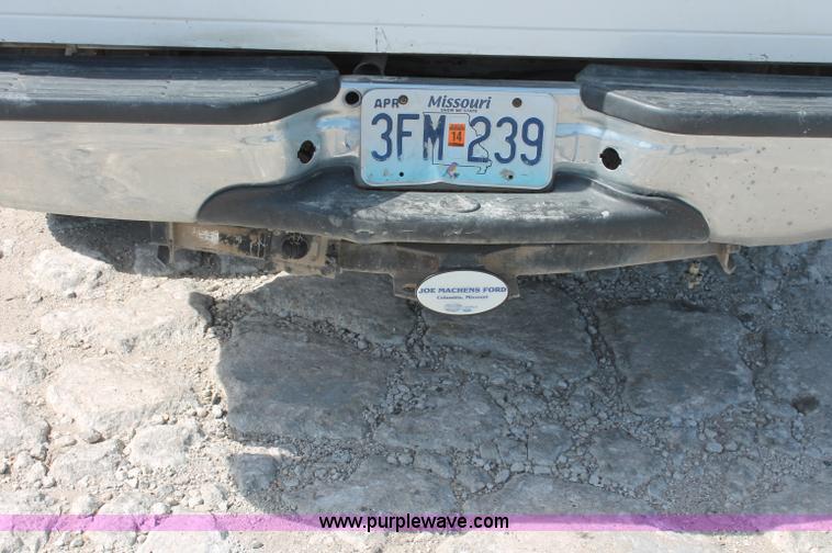 image for item C2510 2006 Ford F250 XLT Super Duty SuperCab pickup truck