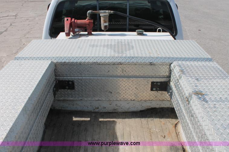 image for item C2510 2006 Ford F250 XLT Super Duty SuperCab pickup truck