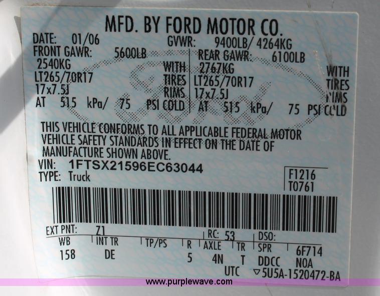 image for item C2510 2006 Ford F250 XLT Super Duty SuperCab pickup truck