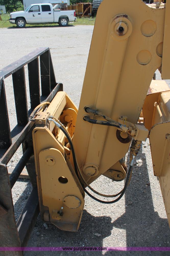 image for item C2511 2000 Caterpillar TH103 telehandler