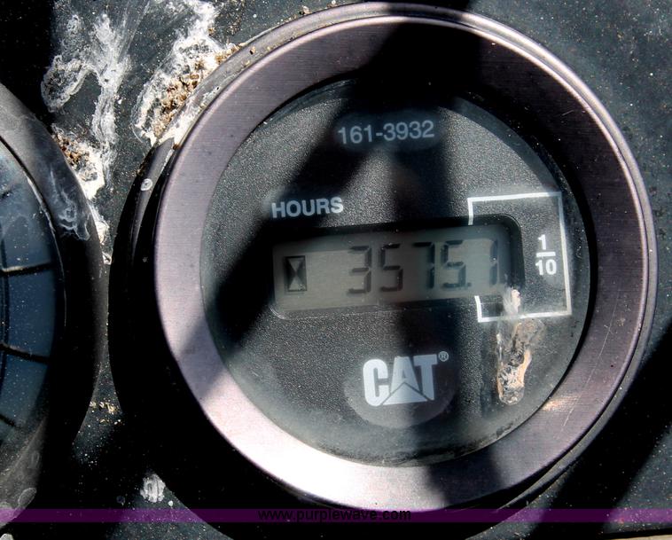 image for item C2511 2000 Caterpillar TH103 telehandler