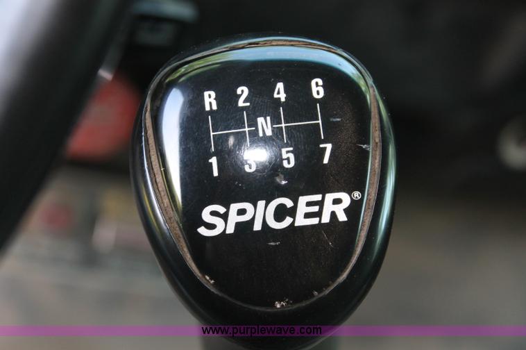 image for item C2513 2000 Ford F750 XL Super Duty single axle dump truck