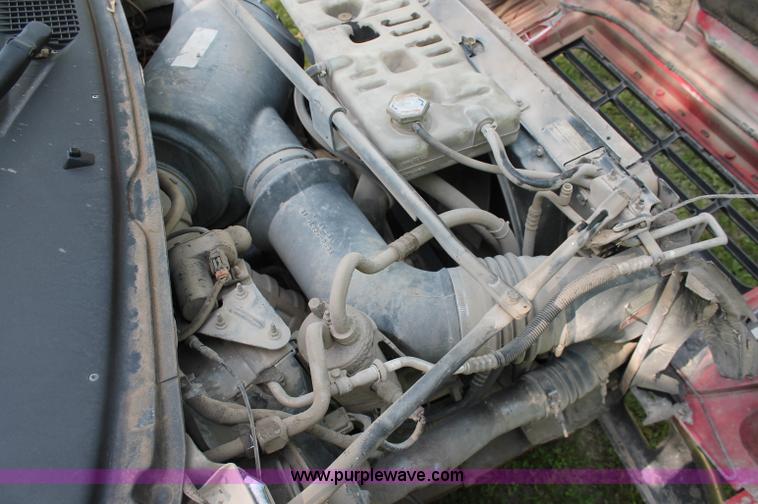 image for item C2513 2000 Ford F750 XL Super Duty single axle dump truck