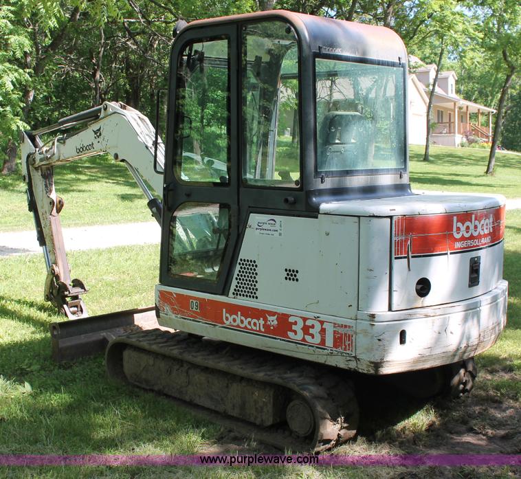 image for item C2514 2000 Bobcat 331C compact excavator