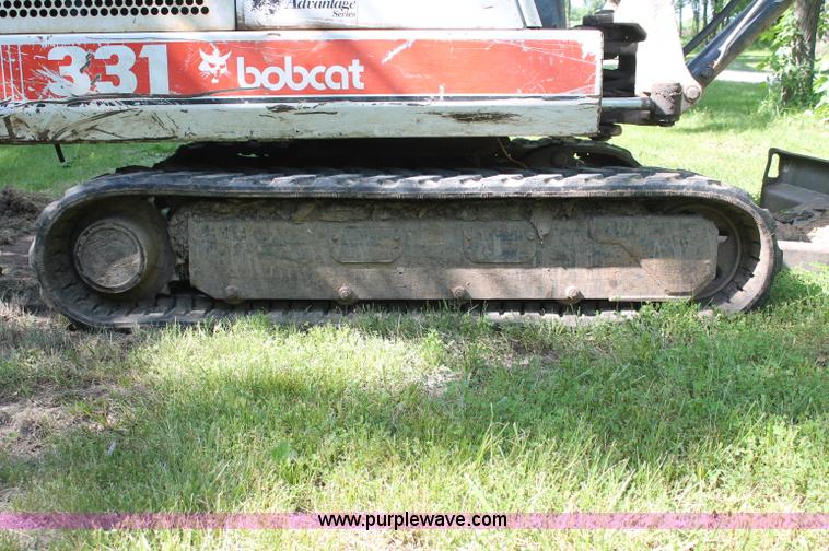 image for item C2514 2000 Bobcat 331C compact excavator