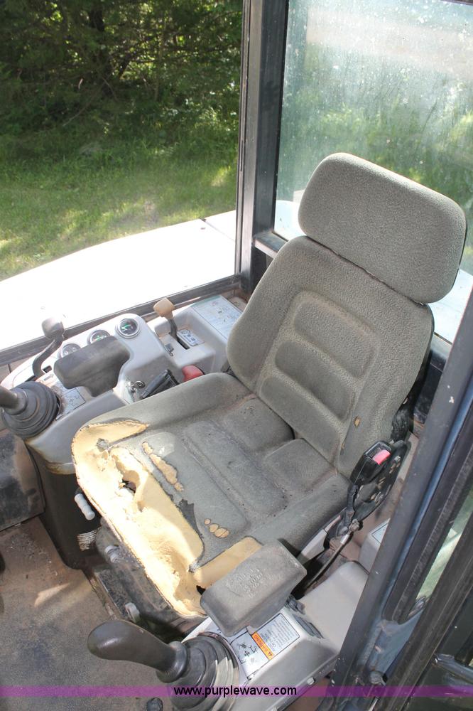 image for item C2514 2000 Bobcat 331C compact excavator