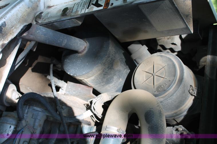 image for item C2514 2000 Bobcat 331C compact excavator