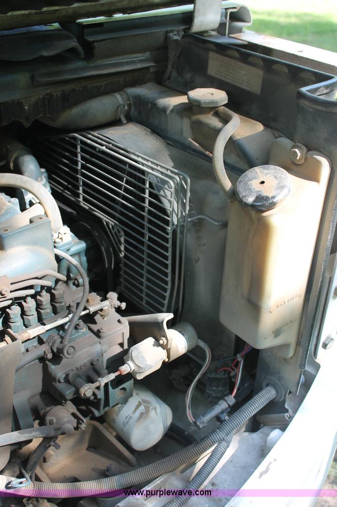 image for item C2514 2000 Bobcat 331C compact excavator